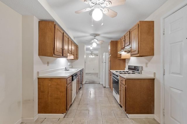255 North Rd 187, Chelmsford, MA 01824