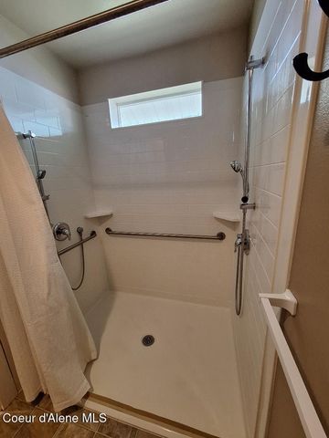 1260 E Milton AVE, Coeur D'alene, ID 83815