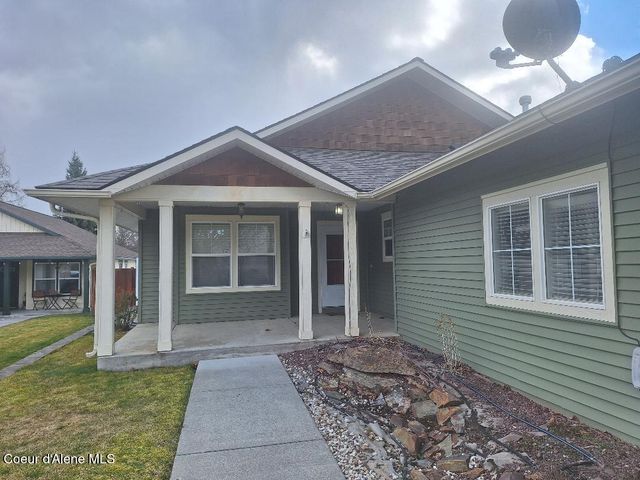 1260 E Milton AVE, Coeur D'alene, ID 83815