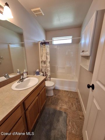 1260 E Milton AVE, Coeur D'alene, ID 83815