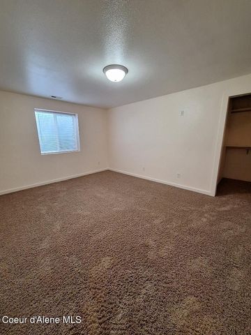 1260 E Milton AVE, Coeur D'alene, ID 83815