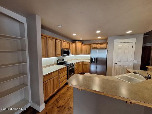 1260 E Milton AVE, Coeur D'alene, ID 83815