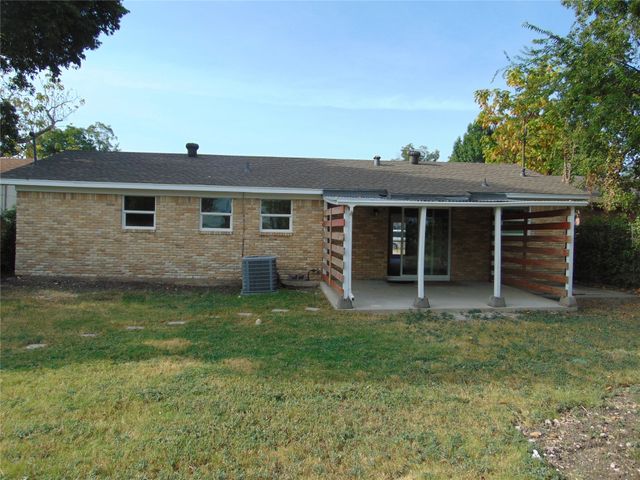 3617 Classic Drive, Garland, TX 75042