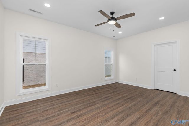 21254 Scuttle Street, Athens, AL 35611