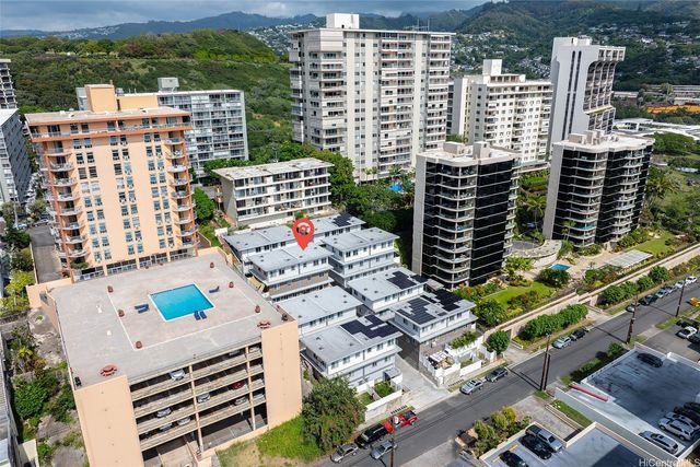 1060 Spencer Street F, Honolulu, HI 96822