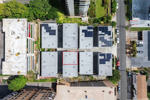 1060 Spencer Street F, Honolulu, HI 96822