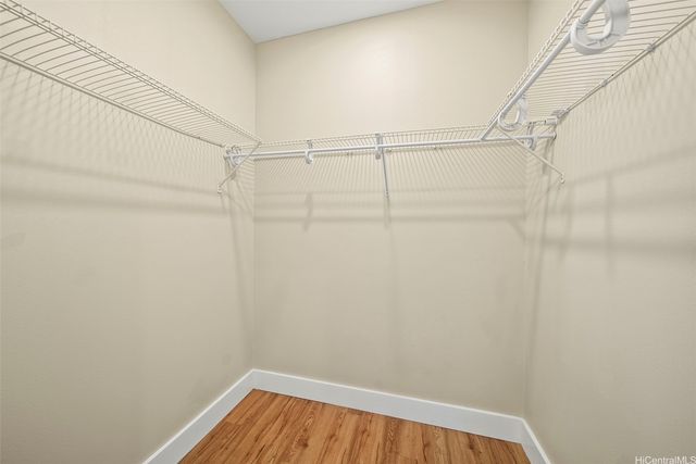 1060 Spencer Street F, Honolulu, HI 96822