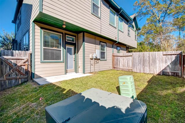 20 Cheswood Manor Court, The Woodlands, TX 77382