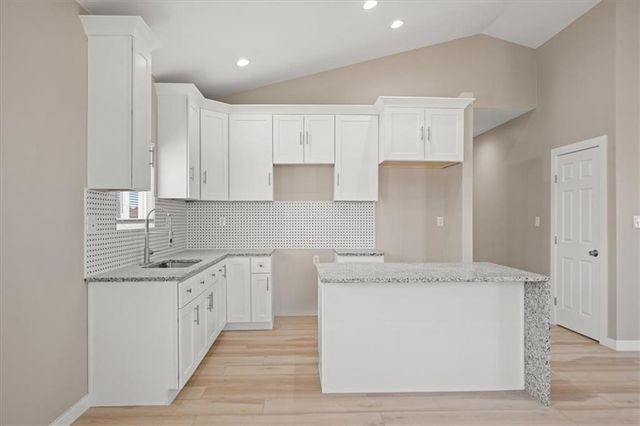 1007 Armstrong Avenue, Kansas City, KS 66102