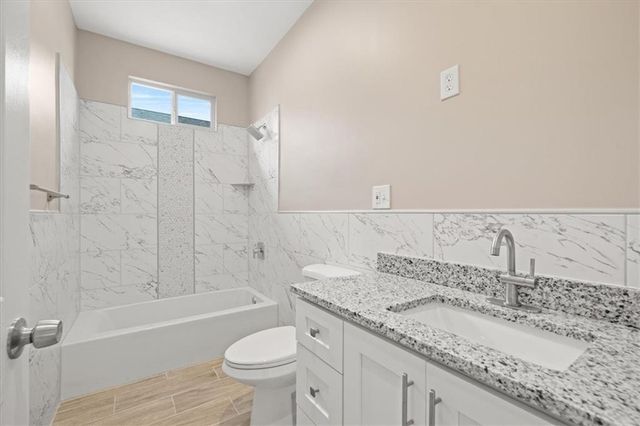 1007 Armstrong Avenue, Kansas City, KS 66102