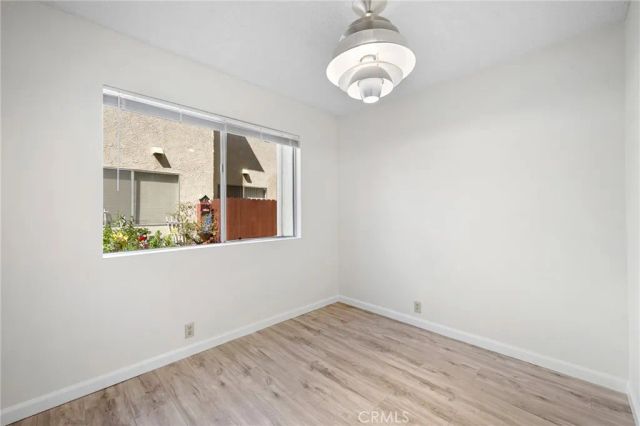 251 W Dryden Street 16, Glendale, CA 91202