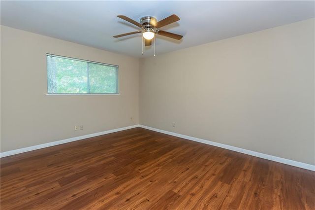 2502 Trailside Dr B, Austin, TX 78704