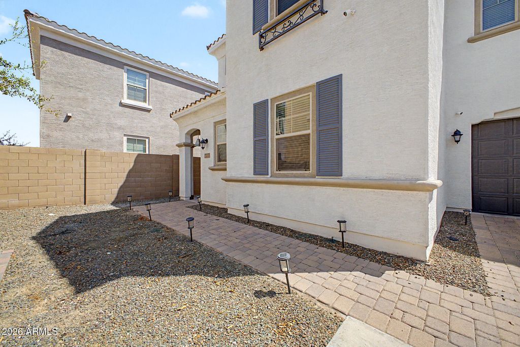 17237 N 9TH Place, Phoenix, AZ 85022 — photo 2