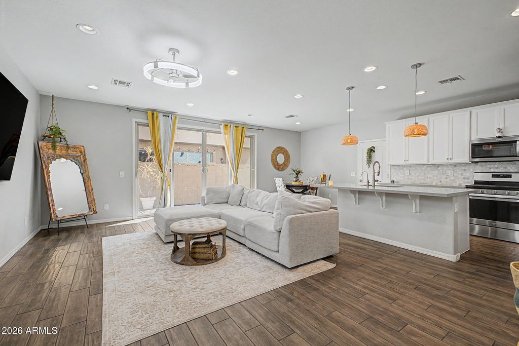 17237 N 9TH Place, Phoenix, AZ 85022 — photo 4