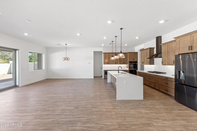 7584 W Evans Drive, Peoria, AZ 85381