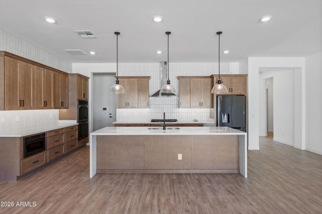 7584 W Evans Drive, Peoria, AZ 85381