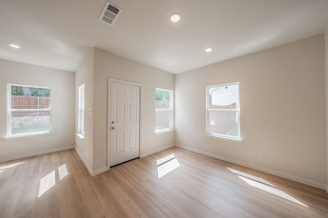 121 Kylie Street, Cleburne, TX 76031