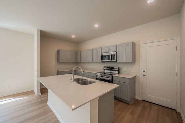 121 Kylie Street, Cleburne, TX 76031