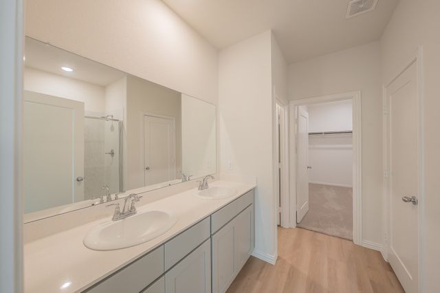121 Kylie Street, Cleburne, TX 76031