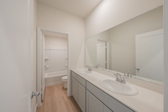 121 Kylie Street, Cleburne, TX 76031