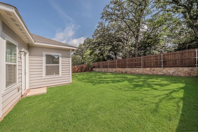 121 Kylie Street, Cleburne, TX 76031