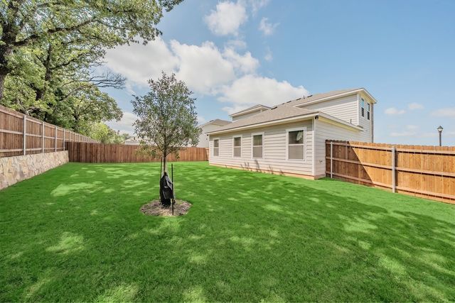 121 Kylie Street, Cleburne, TX 76031