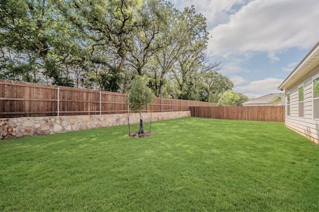 121 Kylie Street, Cleburne, TX 76031