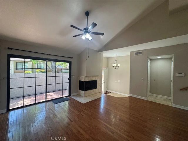 17 Mesquite, Pomona, CA 91766
