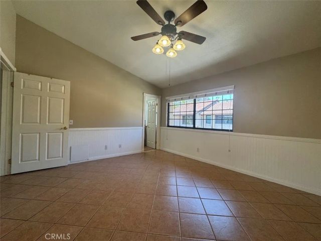 17 Mesquite, Pomona, CA 91766