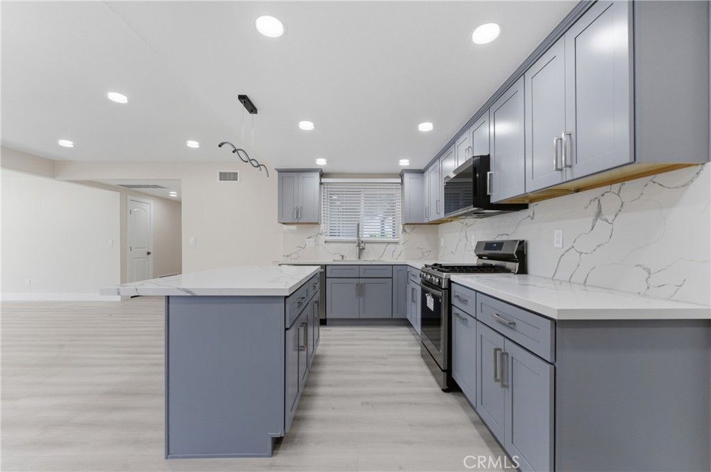 Image 13 of property listing at 4389 Drexel, Riverside, CA 92505