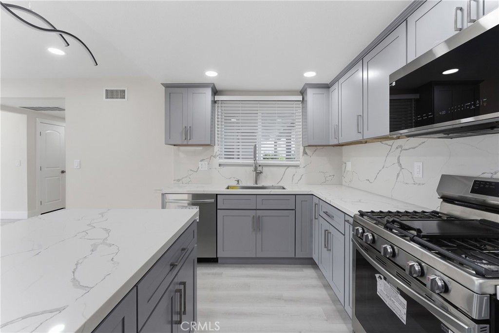 Image 15 of property listing at 4389 Drexel, Riverside, CA 92505