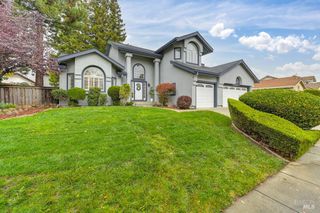 2222 Silver Fox Cir, Fairfield, CA 94534