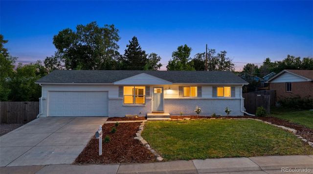6160 W 77th Place, Arvada, CO 80003