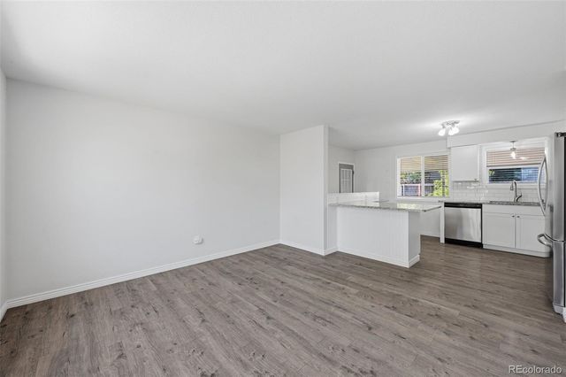 6160 W 77th Place, Arvada, CO 80003