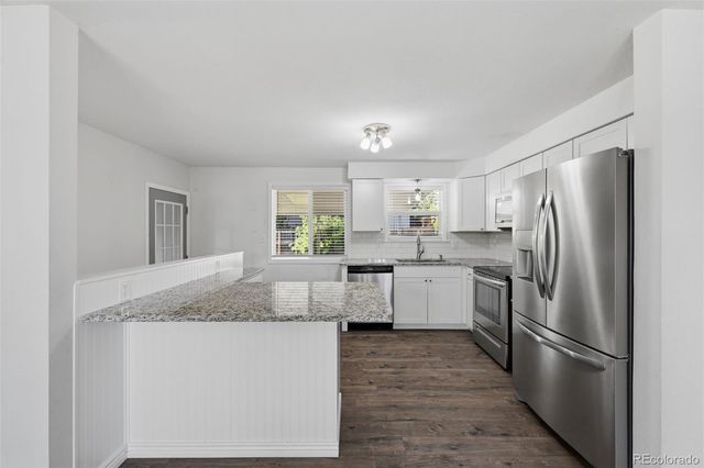6160 W 77th Place, Arvada, CO 80003