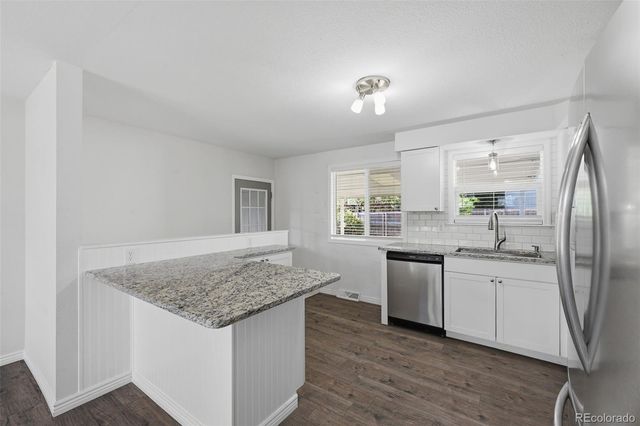 6160 W 77th Place, Arvada, CO 80003