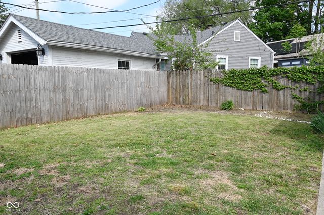 156 E Pleasant Run Parkway North Drive, Indianapolis, IN 46225