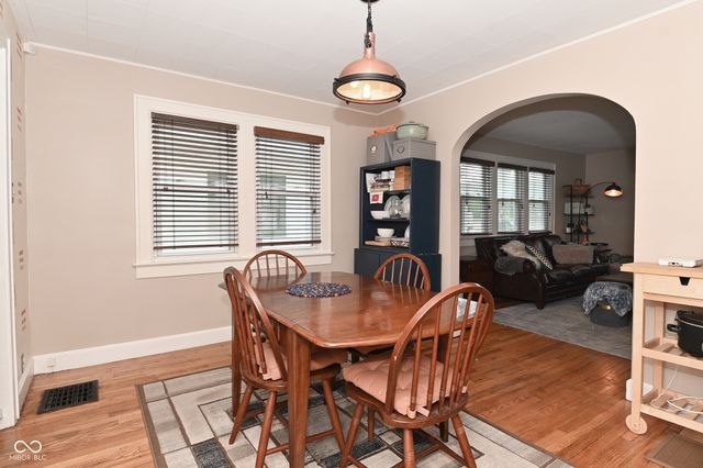 156 E Pleasant Run Parkway North Drive, Indianapolis, IN 46225