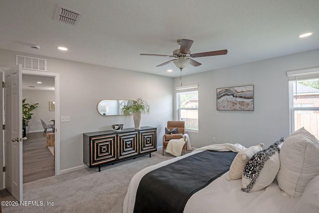 1206 JEWELSTONE Lane, Jacksonville, FL 32221