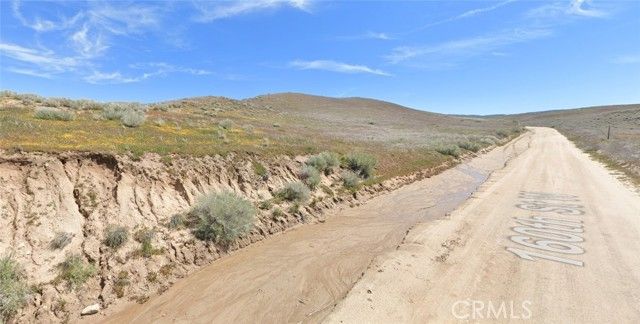 15000 San Francisquito Road, Fairmont, CA 93536