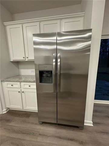 472 Madison Lakeview Drive, Acworth, GA 30102