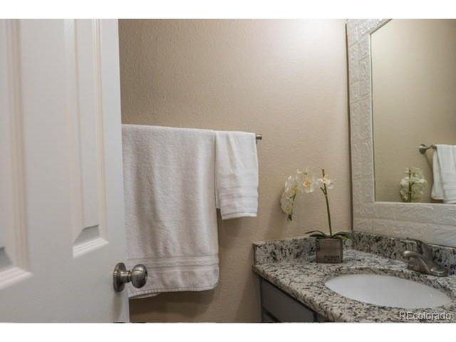 42 Vale Cir, Palmer Lake, CO 80133