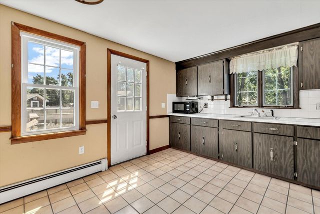 31 Park Drive, West Dennis, MA 02670