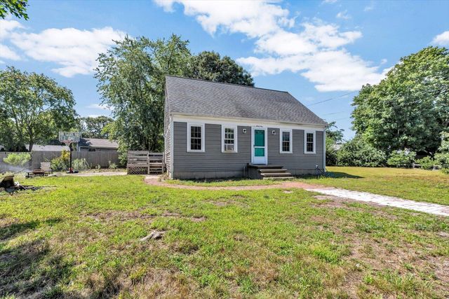 31 Park Drive, West Dennis, MA 02670