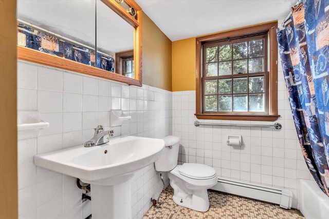 31 Park Drive, West Dennis, MA 02670