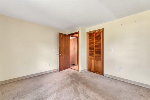 31 Park Drive, West Dennis, MA 02670