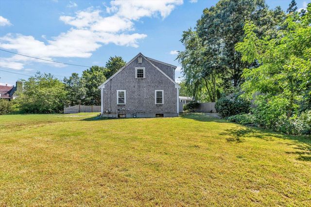 31 Park Drive, West Dennis, MA 02670
