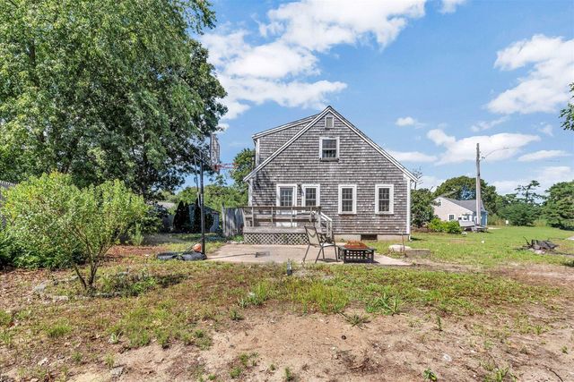 31 Park Drive, West Dennis, MA 02670