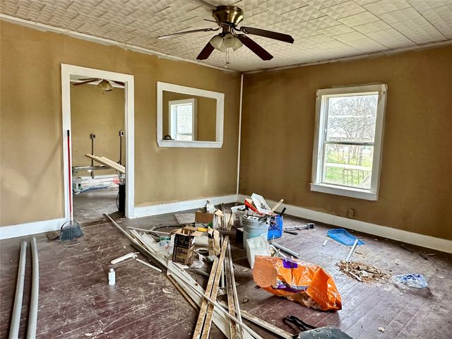 6049 Farm Road 3236, Dike, TX 75437