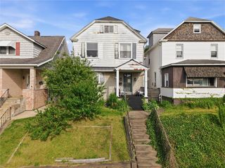 519 Jackson Ave, Vandergrift, PA 15690